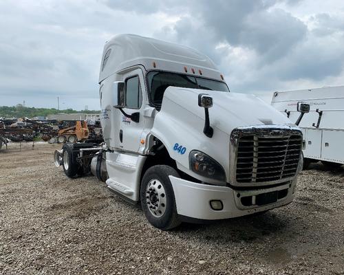 FREIGHTLINER CASCADIA