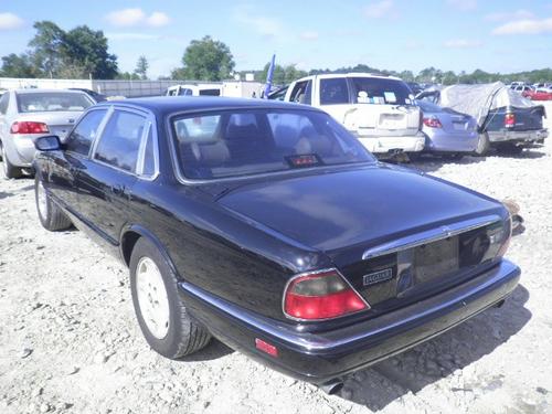 JAGUAR XJ6