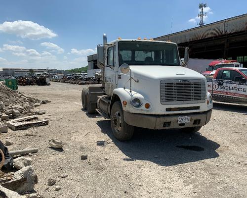 FREIGHTLINER FL112