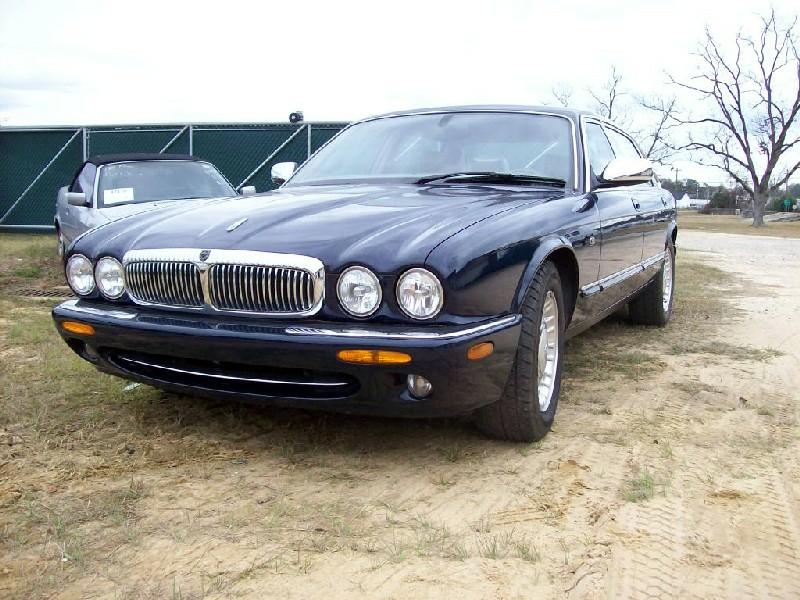 JAGUAR XJ8