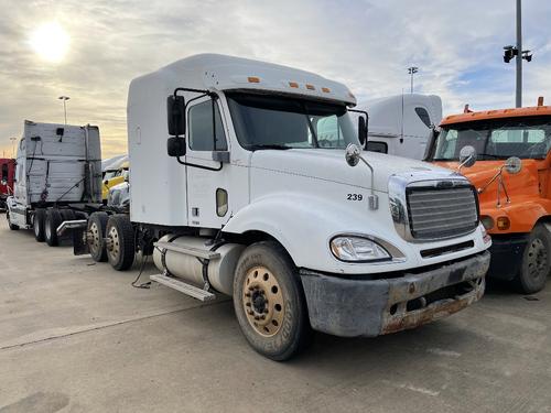 FREIGHTLINER COLUMBIA 120