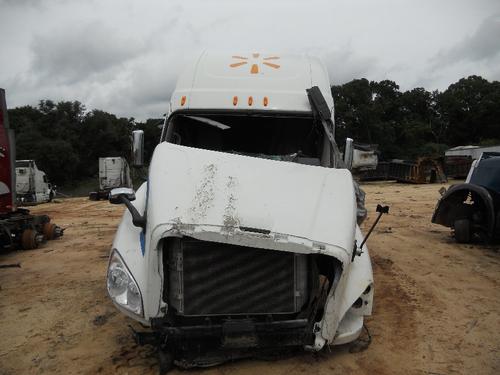 FREIGHTLINER Cascadia