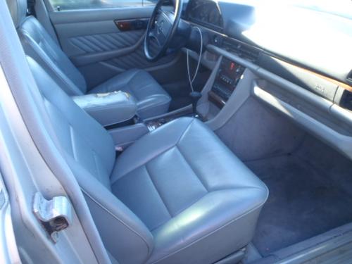 MERCEDES-BENZ MERCEDES 300E