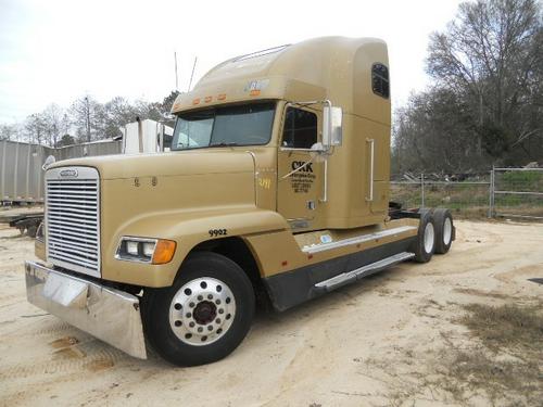 FREIGHTLINER FLD120