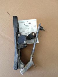 Accelerator Parts FREIGHTLINER FLD120 / CLASSIC