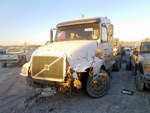 GMC/VOLVO/WHITE VN