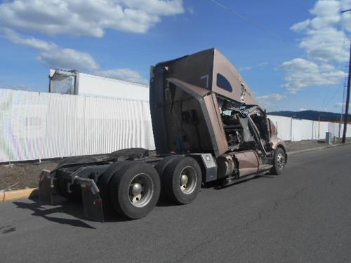 KENWORTH T700