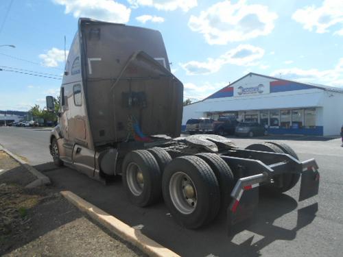 KENWORTH T700