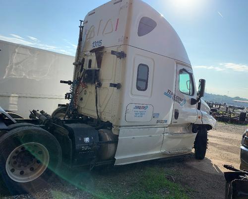 FREIGHTLINER CASCADIA