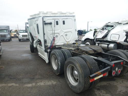 FREIGHTLINER CASCADIA 125