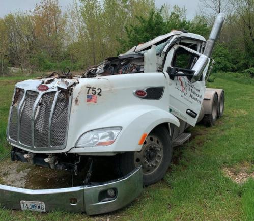 PETERBILT 579