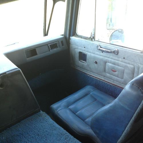 PETERBILT 362 COE