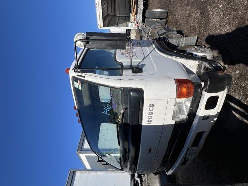 UD TRUCK UD1800