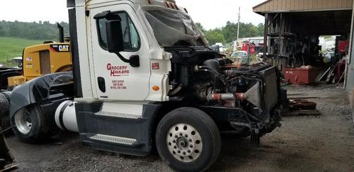 FREIGHTLINER CASCADIA 125