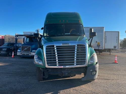 FREIGHTLINER CASCADIA 125