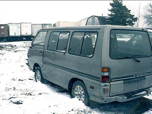 MITSUBISHI MITSUBISHI VAN/WAGON