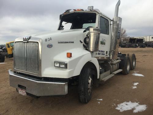 WESTERN STAR 4900SA