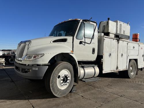 INTERNATIONAL 4300