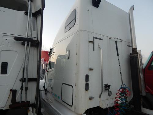 FREIGHTLINER Columbia