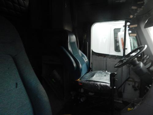 FREIGHTLINER Columbia