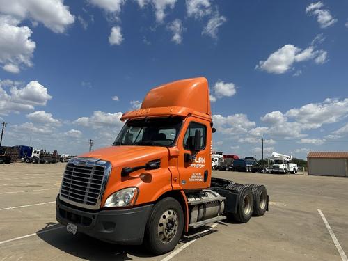 FREIGHTLINER CASCADIA 113BBC