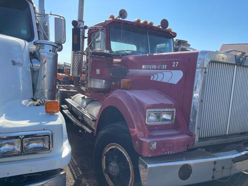 WESTERN STAR TR 4900