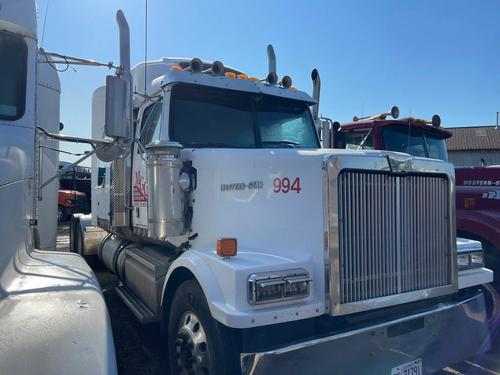 WESTERN STAR TR 4900 FA