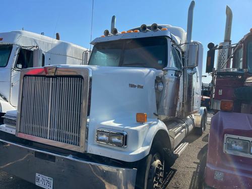 WESTERN STAR TR 4900 FA