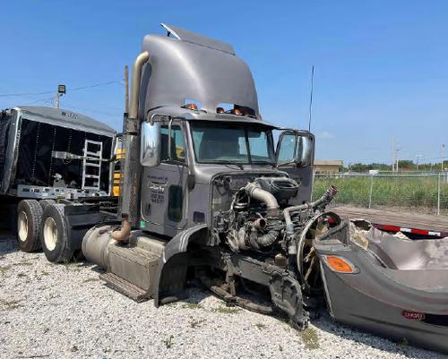 PETERBILT 384