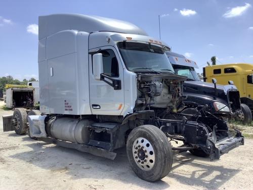 PETERBILT 579
