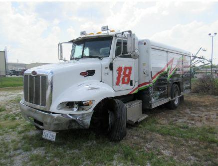 PETERBILT 335