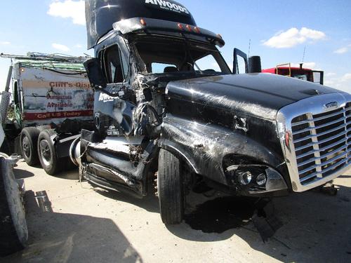 FREIGHTLINER CASCADIA 125