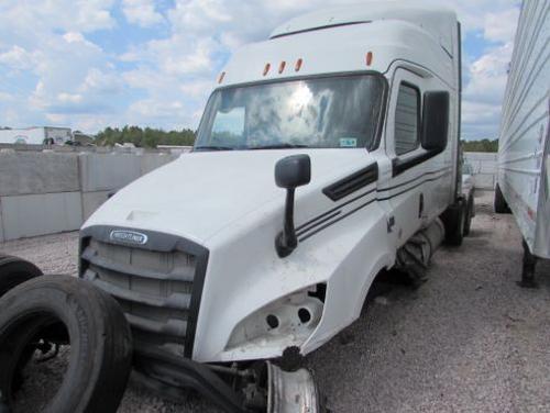 FREIGHTLINER CASCADIA