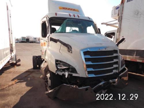 FREIGHTLINER CASCADIA