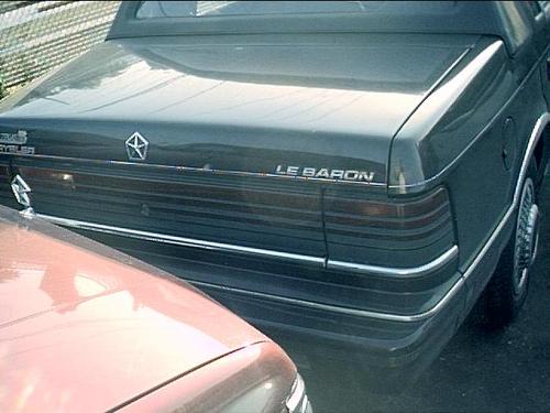CHRYSLER LE BARON