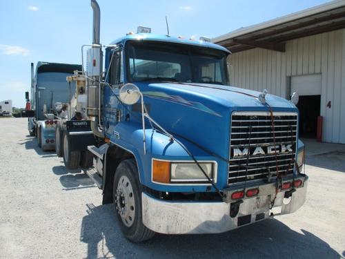 MACK CH613