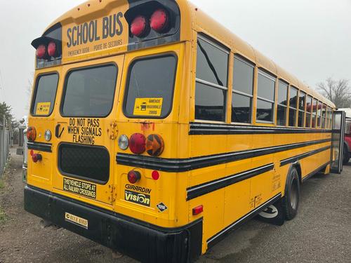 BLUE BIRD COMMERCIAL BUS