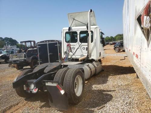 FREIGHTLINER CASCADIA