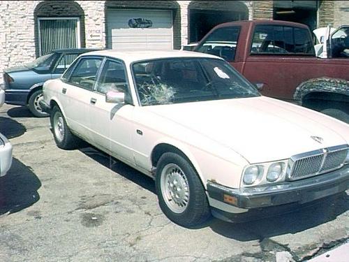 JAGUAR XJ6