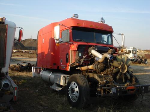 FREIGHTLINER FLD120