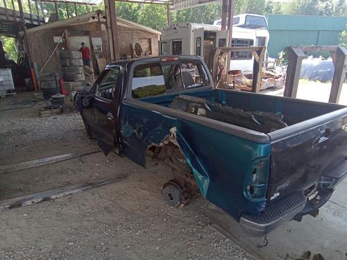 FORD FORD F150 PICKUP