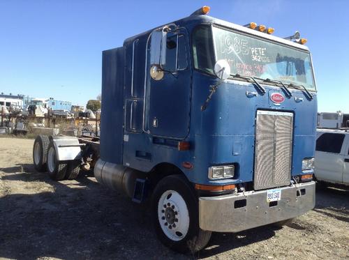 Peterbilt 362 COE