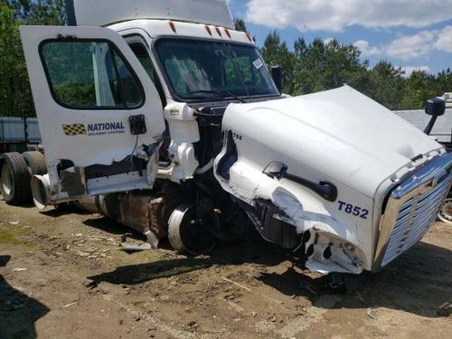 FREIGHTLINER CASCADIA 125BBC