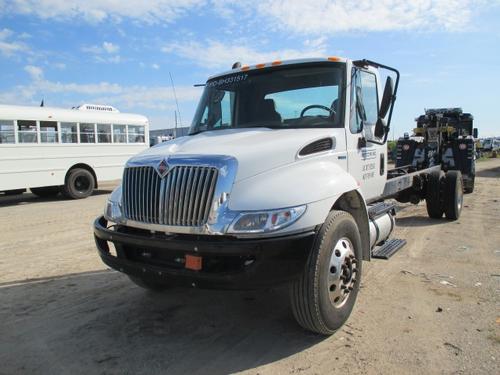 INTERNATIONAL 4300