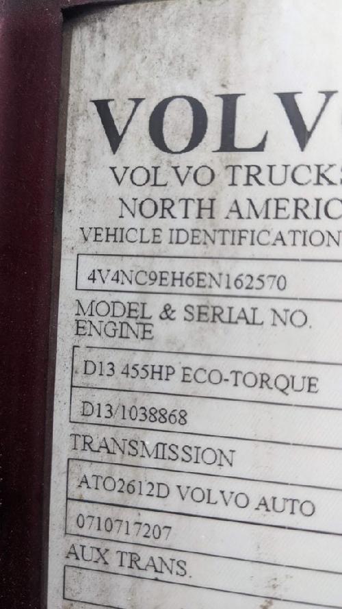 VOLVO VNL