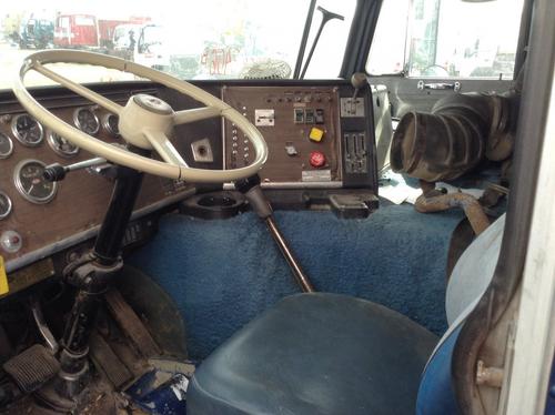 PETERBILT 362 COE