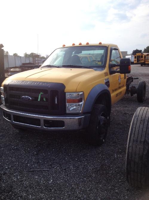 FORD FORD F550SD PICKUP