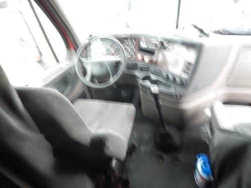 FREIGHTLINER Cascadia