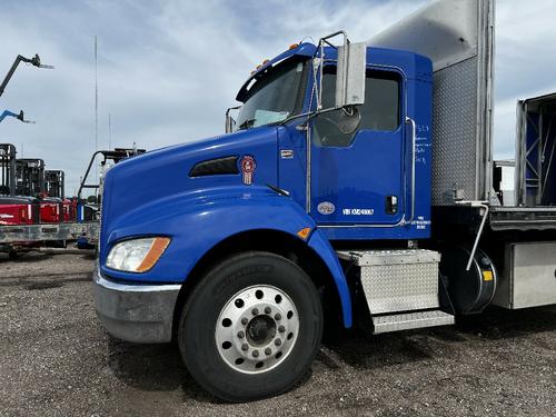 KENWORTH T270