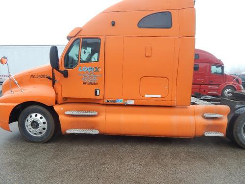 KENWORTH T2000